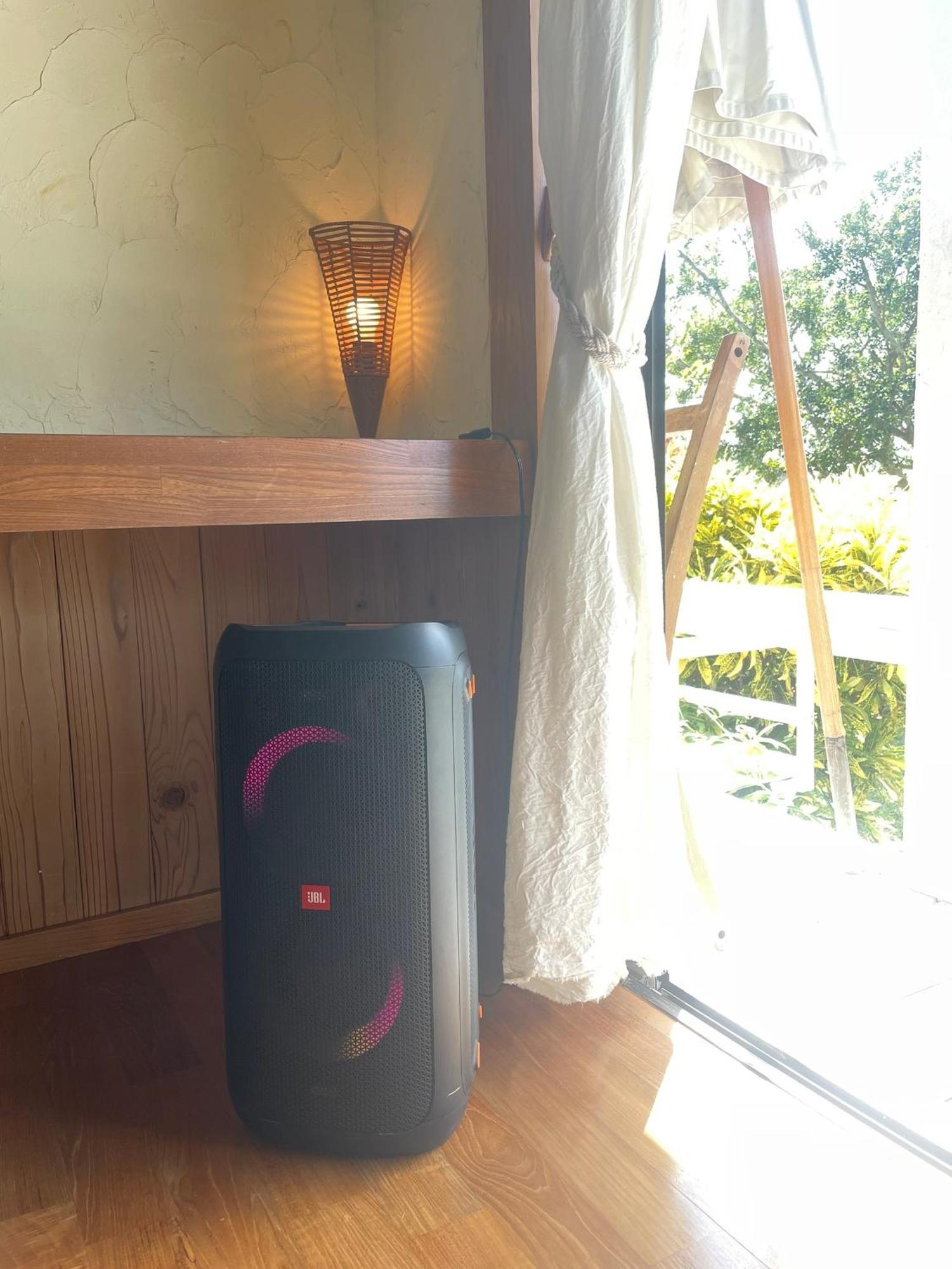 海が見え閑静な立地、プライベート空間を満喫できる赤瓦の宿 Ishigaki  Eksteriør billede